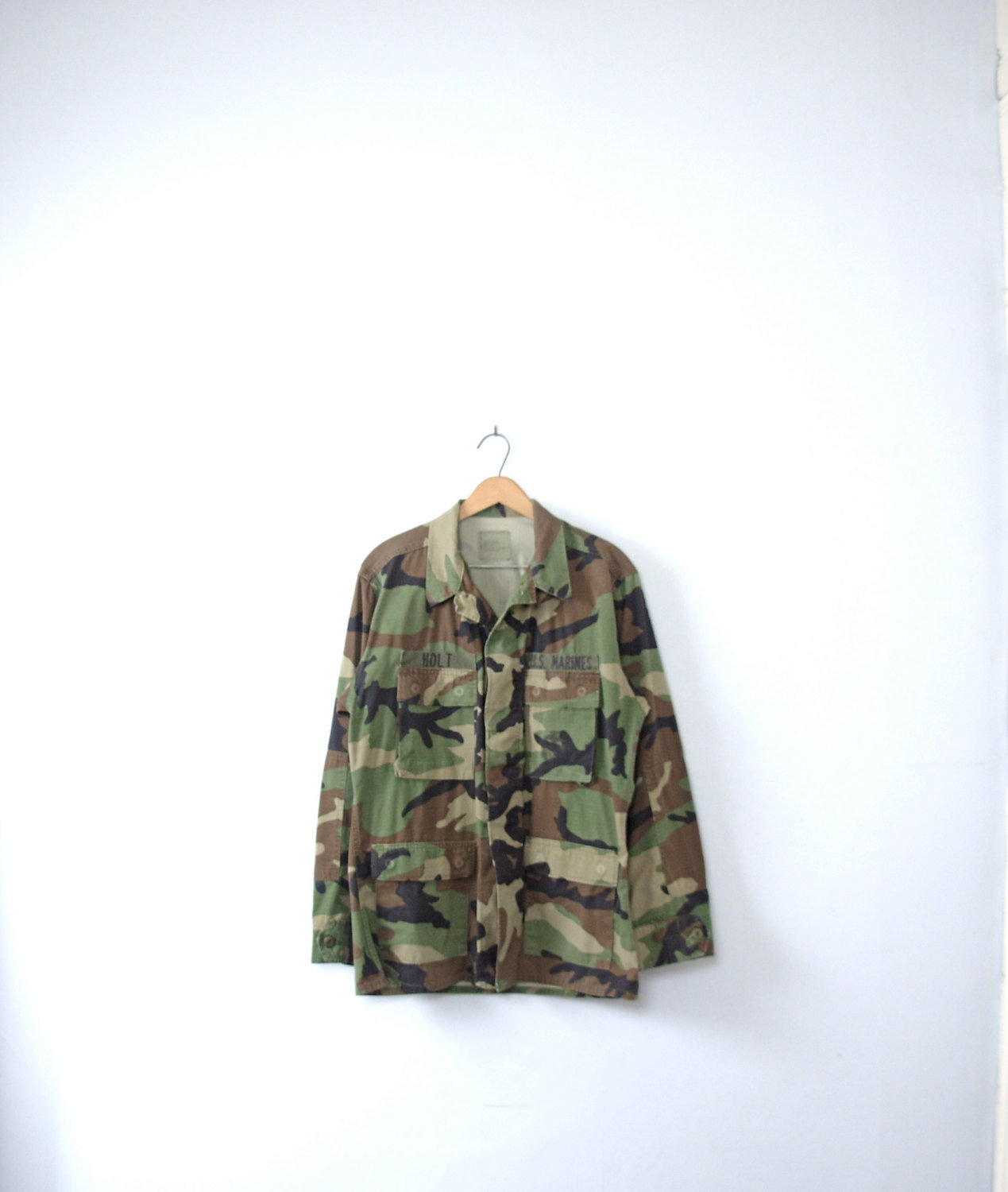 Vintage 90's distressed grunge camo jacket, military camo shirt, army camouflage fatigues, size medium - regular