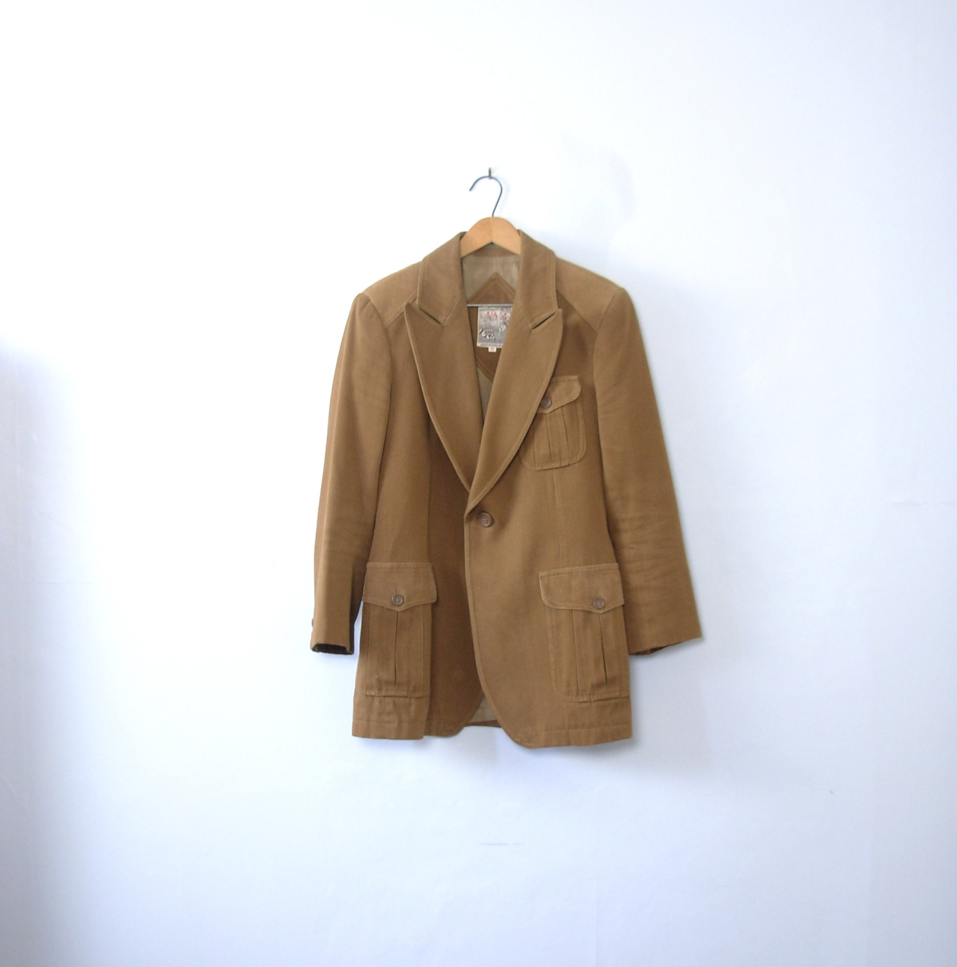 Vintage 70's light brown equestrian blazer jacket, men's size 40 / medium