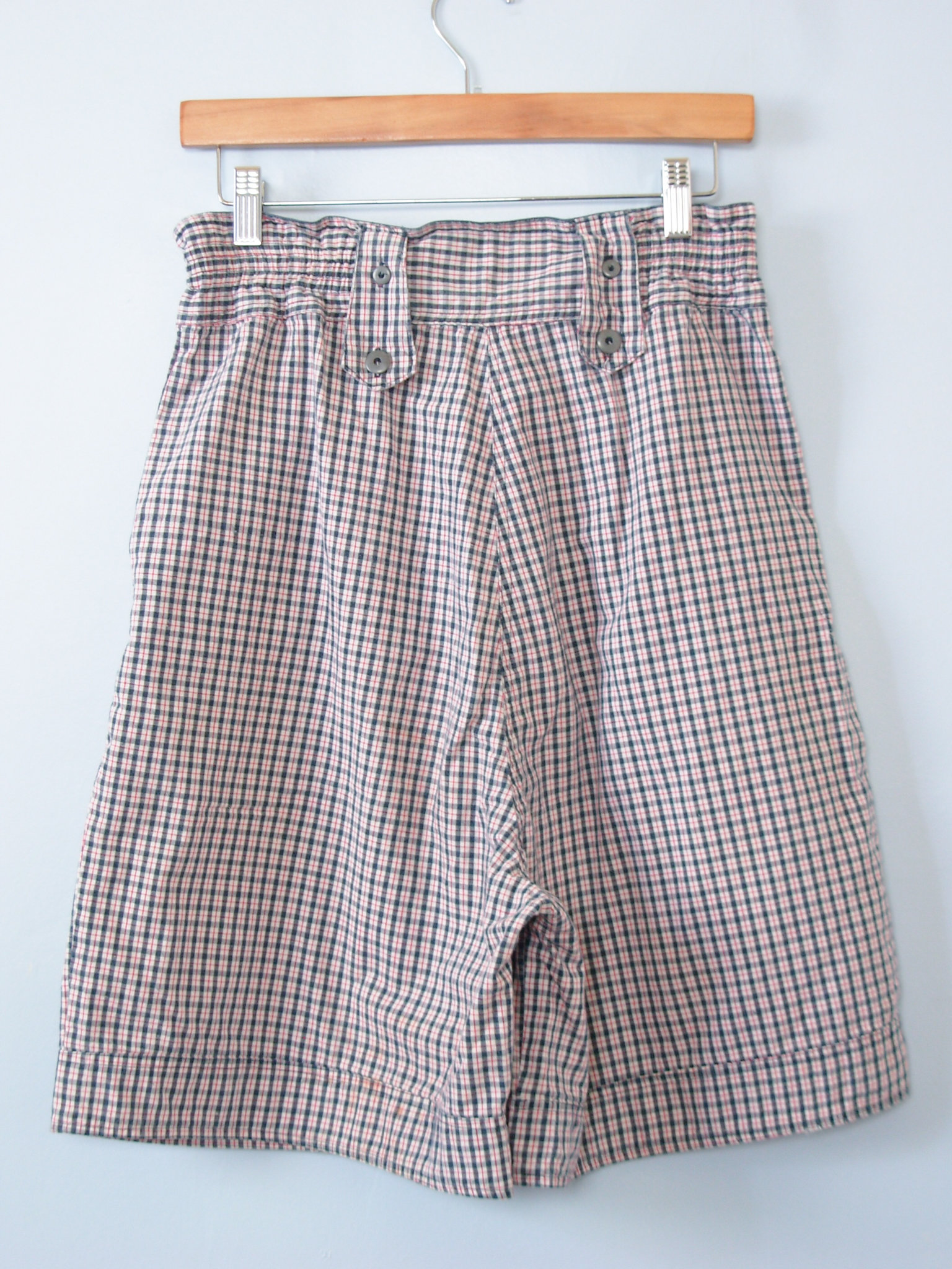 80's distressed plaid high waisted pleated shorts, women's size medium