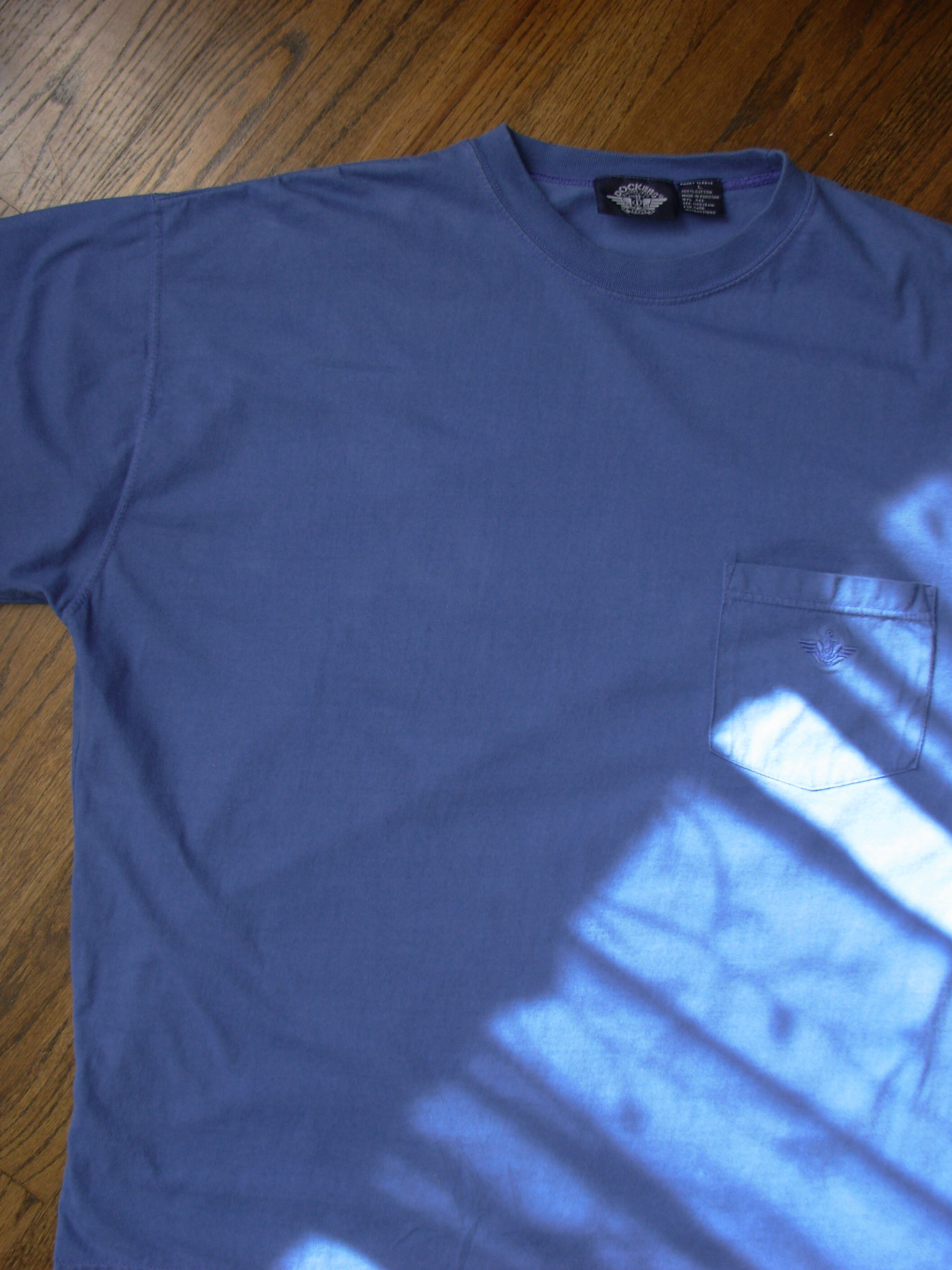 90's blue pocket tee shirt, men's size large