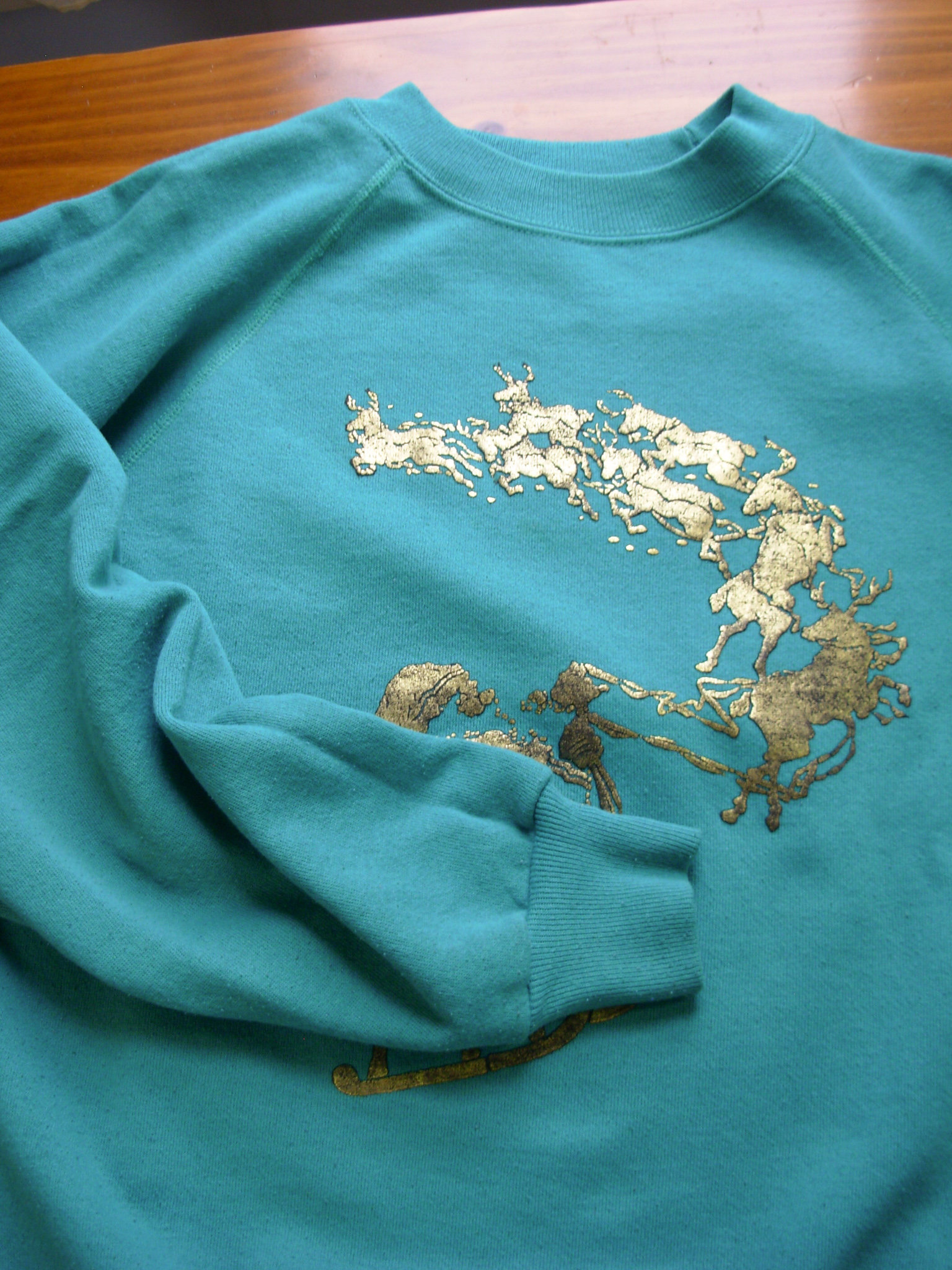 Vintage 80's cute teal Christmas sweatshirt, men's size medium