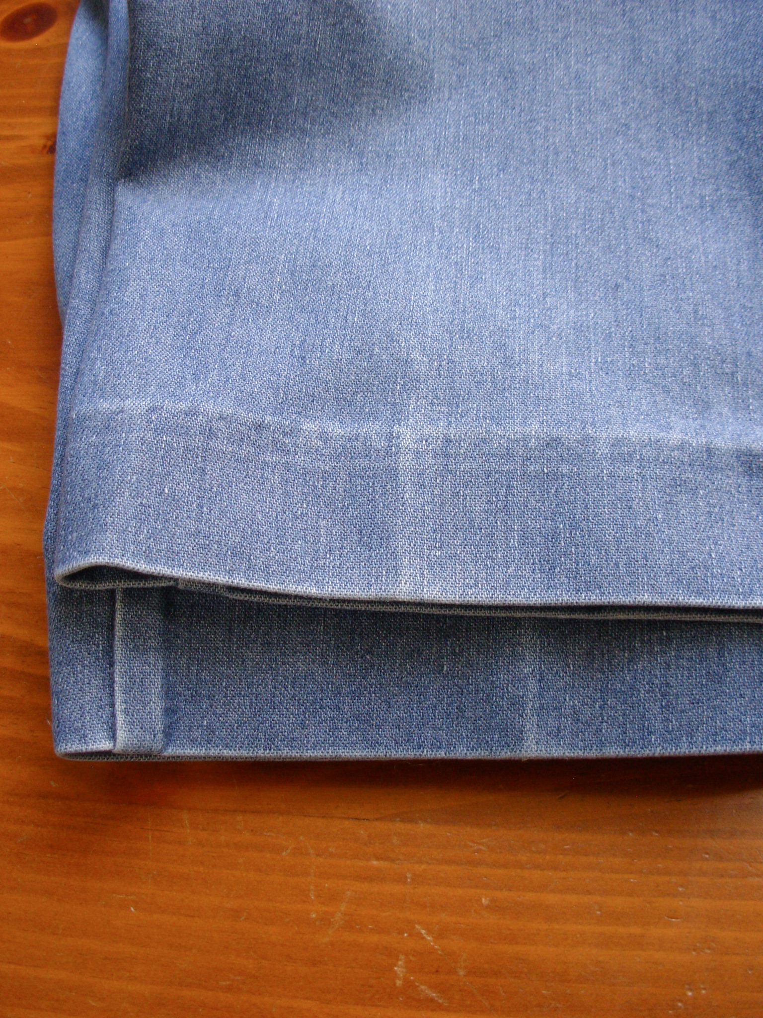 80's high waisted jeans with elastic waistband, women's size medium