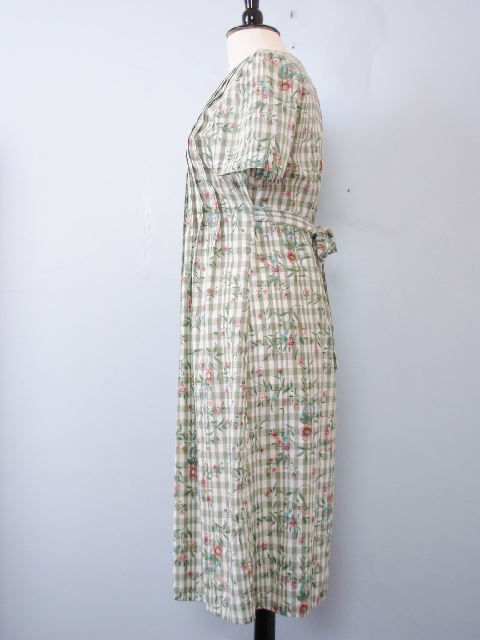 90's floral green plaid dress, women's size medium
