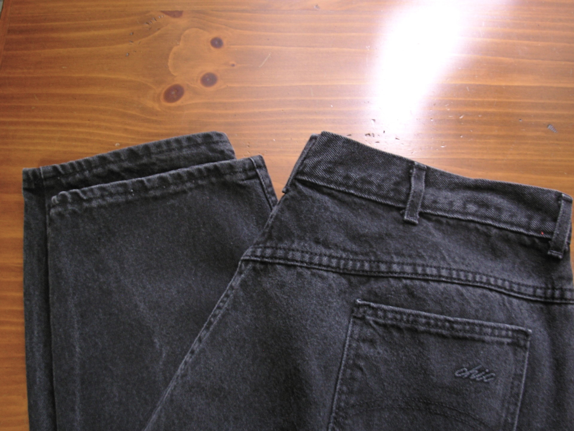 Vintage 80's Chic black denim high waisted mom jeans, tapered leg, women's size 26 / 24