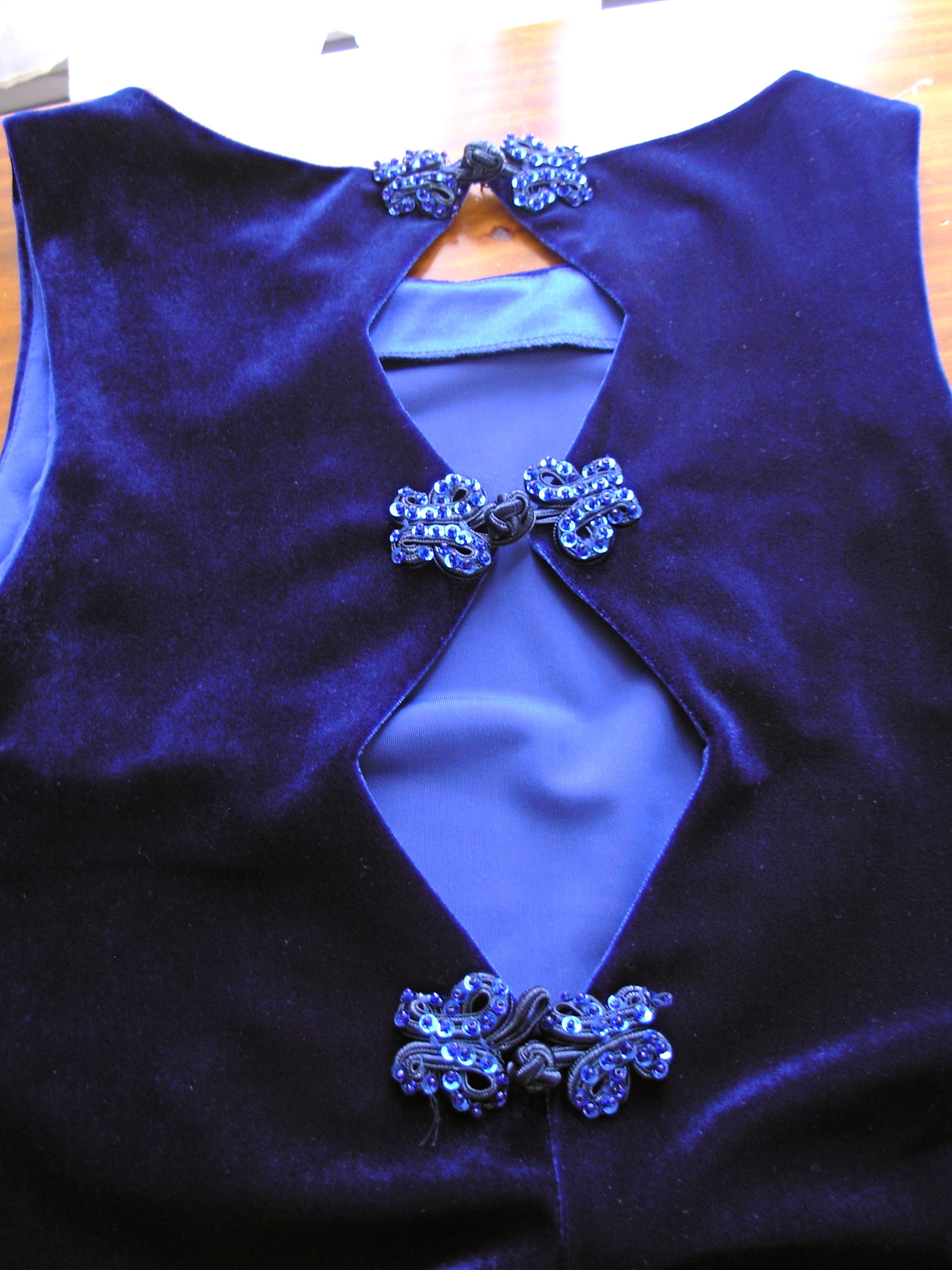 Vintage 90's sleeveless royal blue velvet floor length maxi dress, size medium