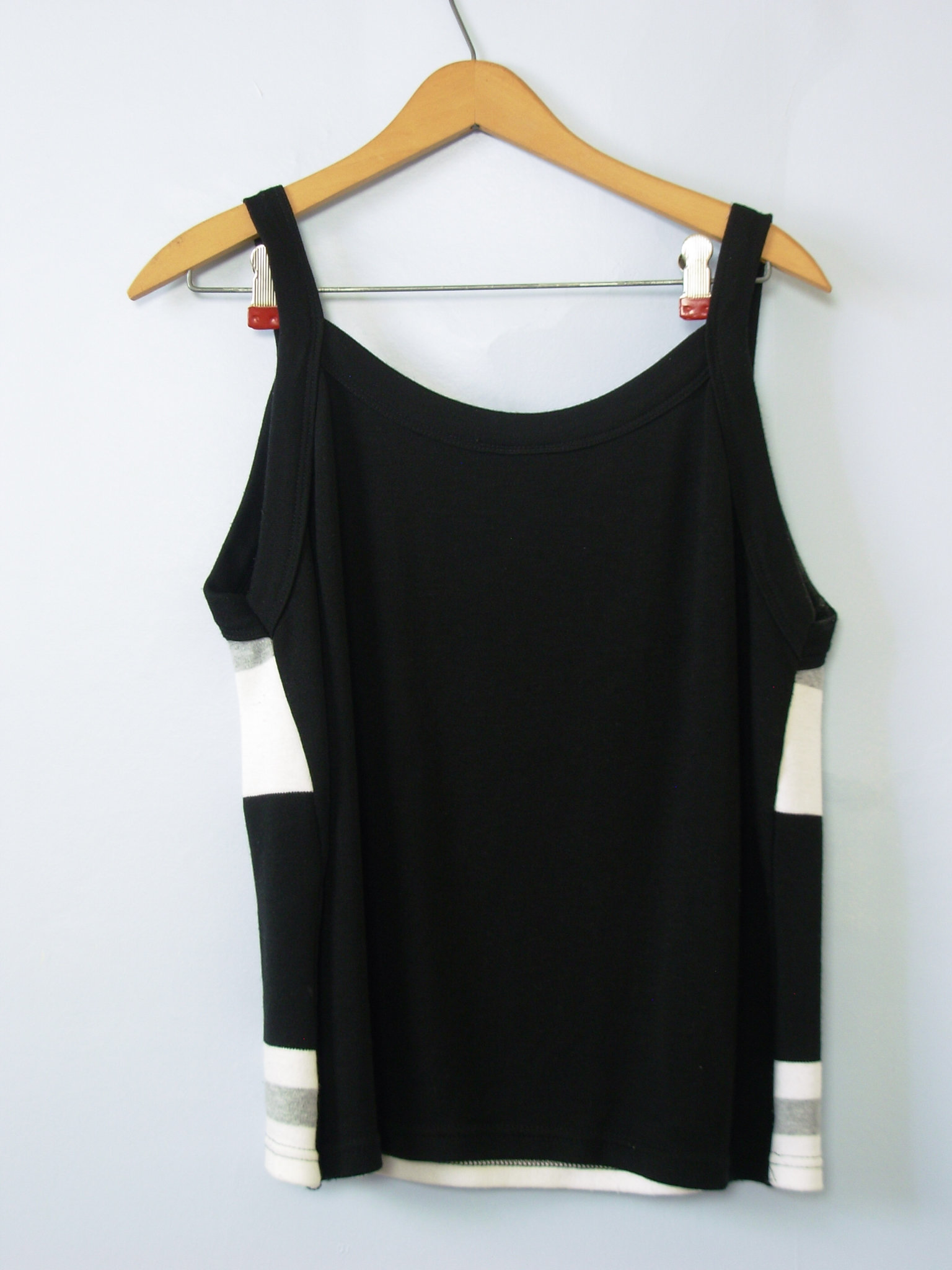 90's black and white striped tank top, women's size 2XL