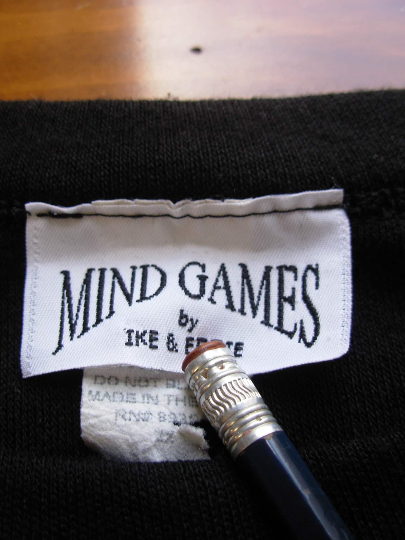 90's black and white striped tank top, women's size 2XL