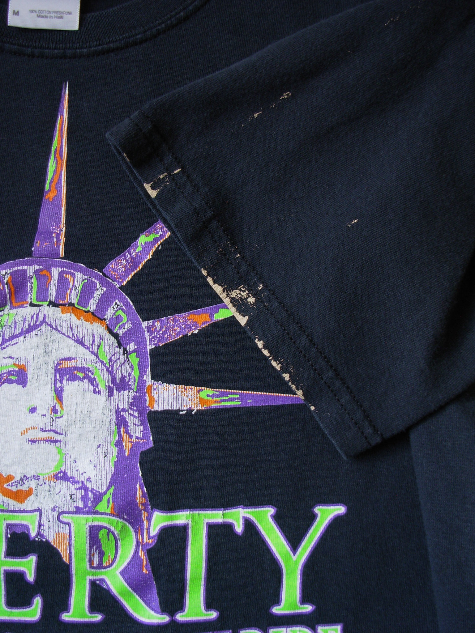 90's NY Liberty graphic tee shirt, men's size medium