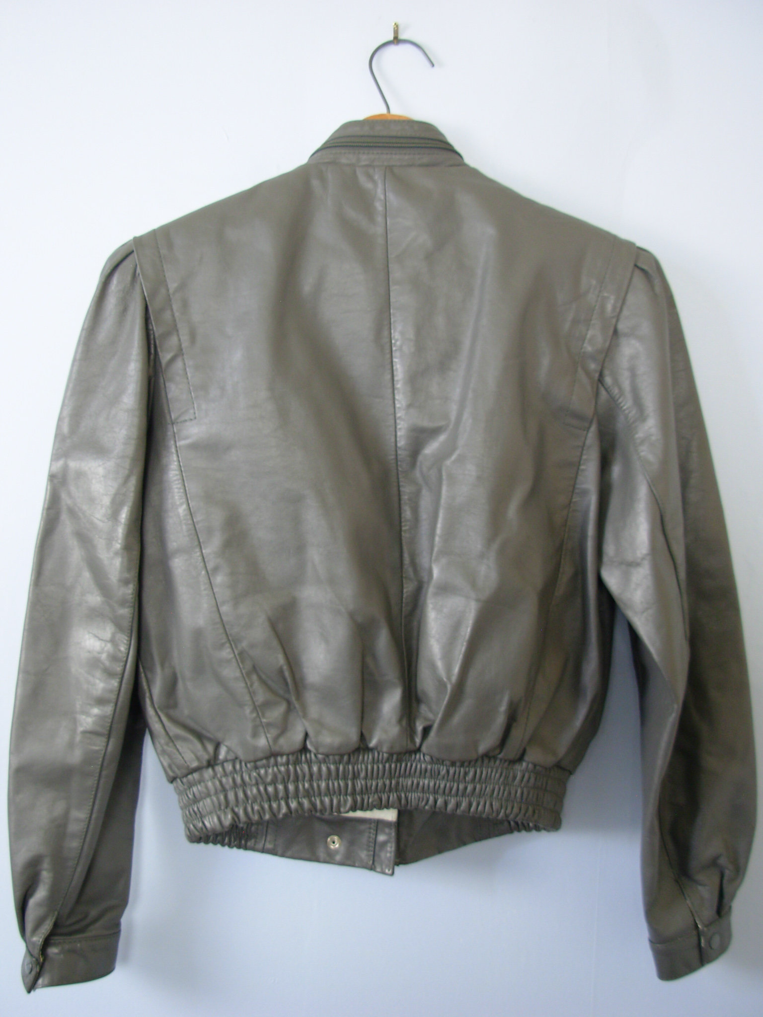 70's grey leather cropped jacket, women's medium / small
