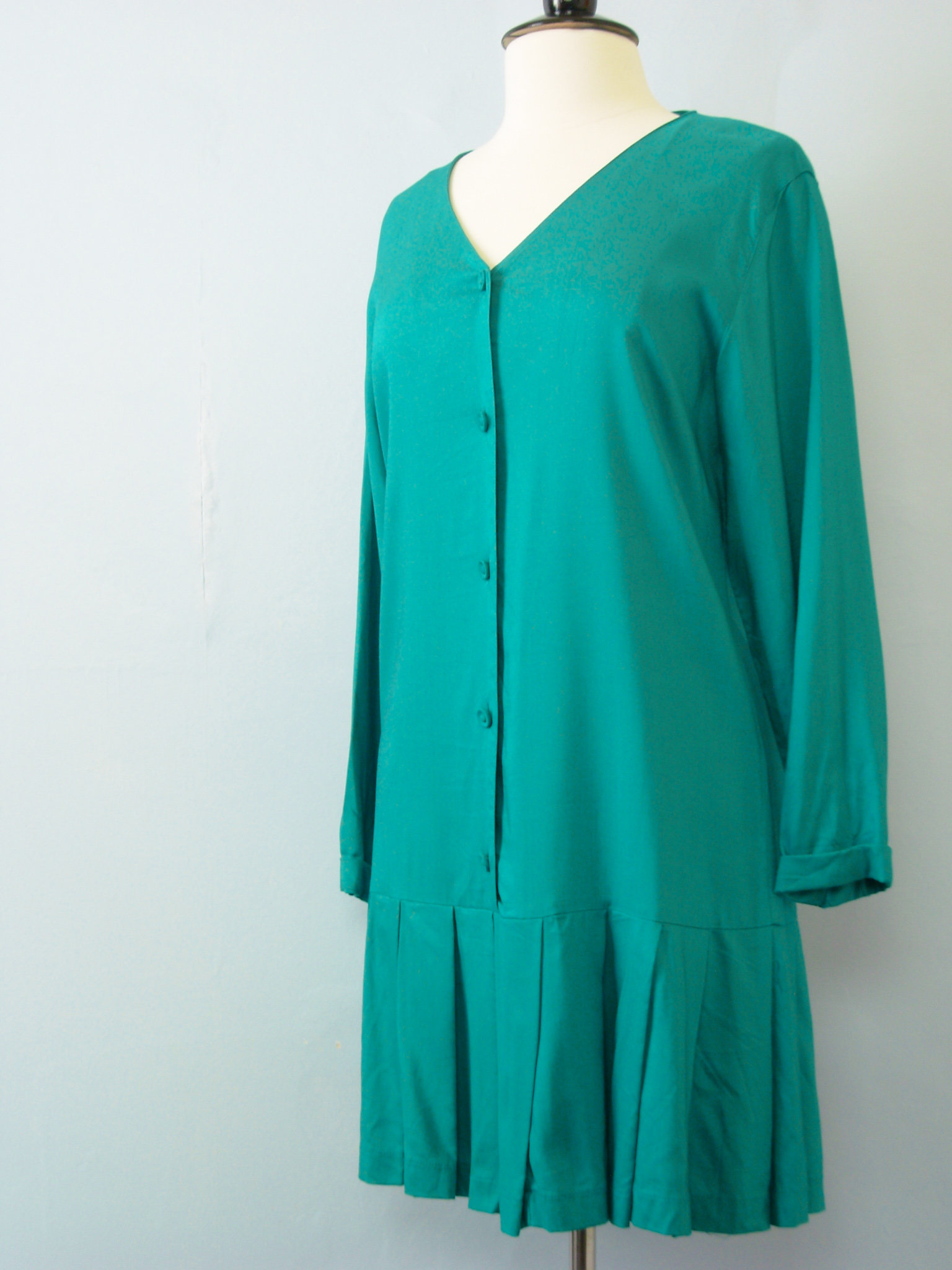 80's teal blue dropped waist pleated dress, women's size medium