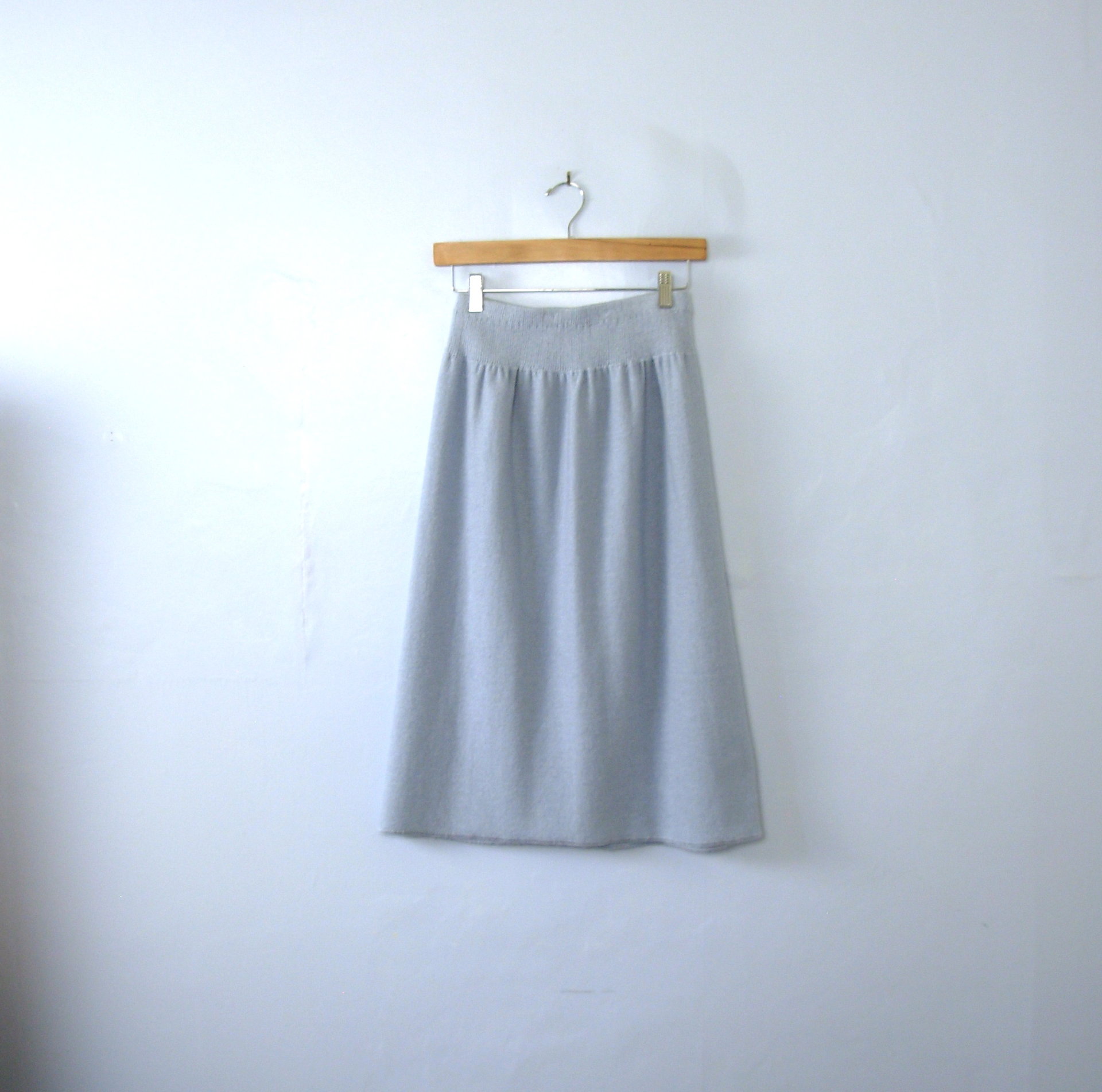 Vintage 80's light blue knee length knit skirt, size small