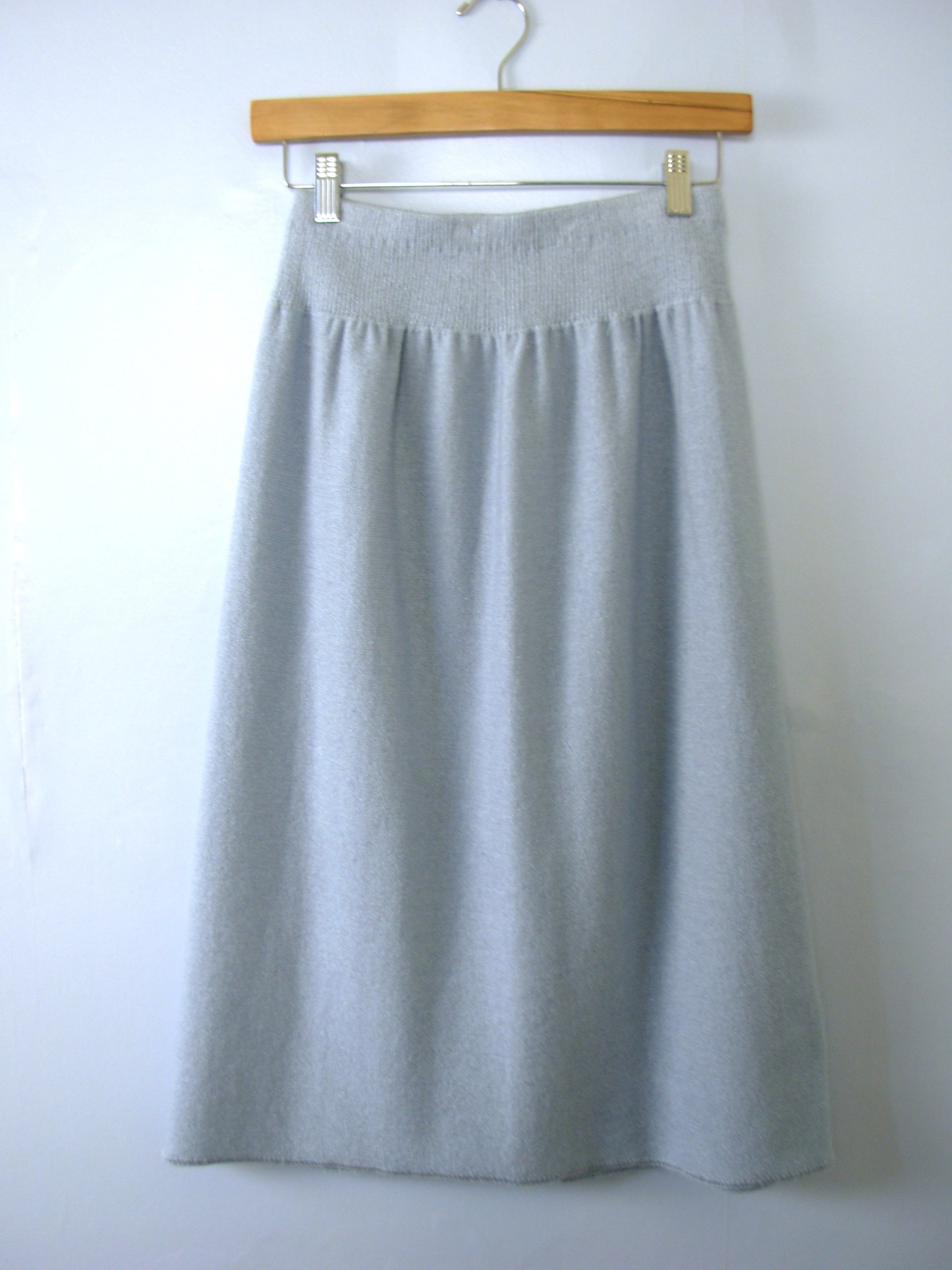 Vintage 80's light blue knee length knit skirt, size small