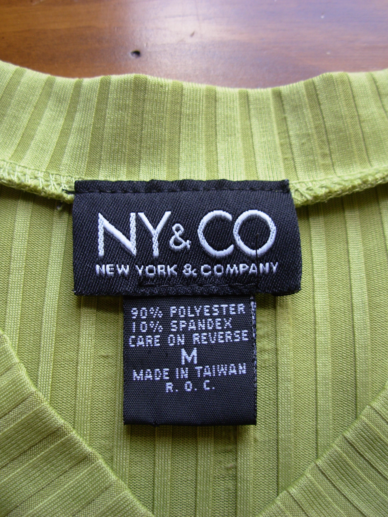 90's NY and CO celery green ribbed knit shirt, women's size medium
