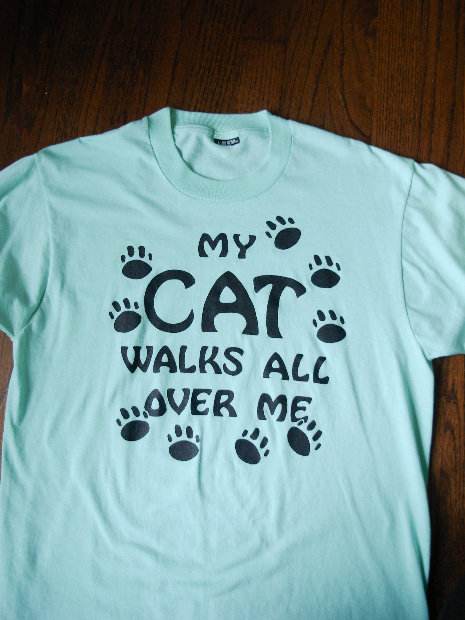 70's My Cat Walks All Over Me tee shirt, size large