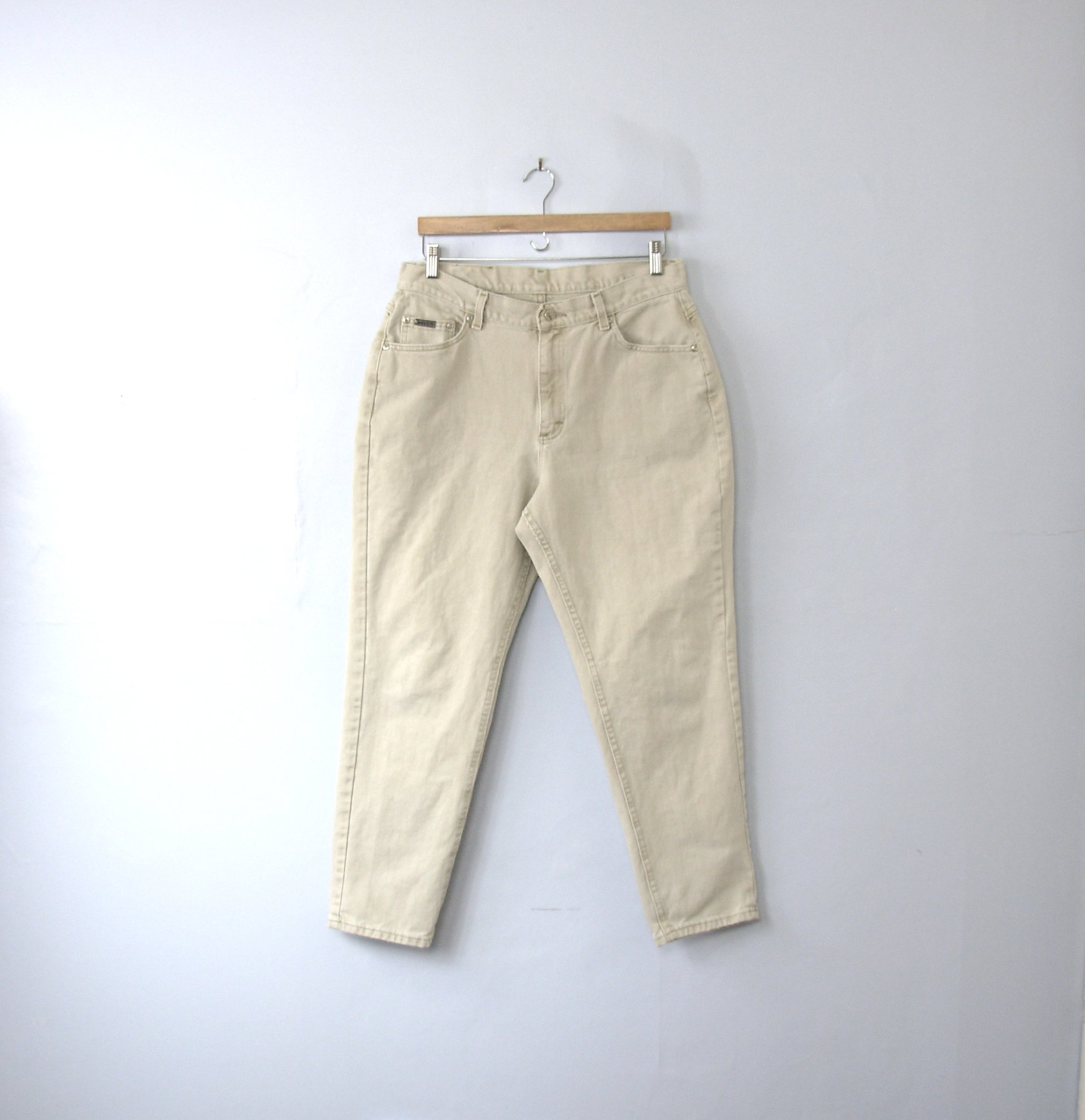 Vintage 80's high waisted jeans, mom jeans, stone beige denim, tapered leg, size 16 / 14