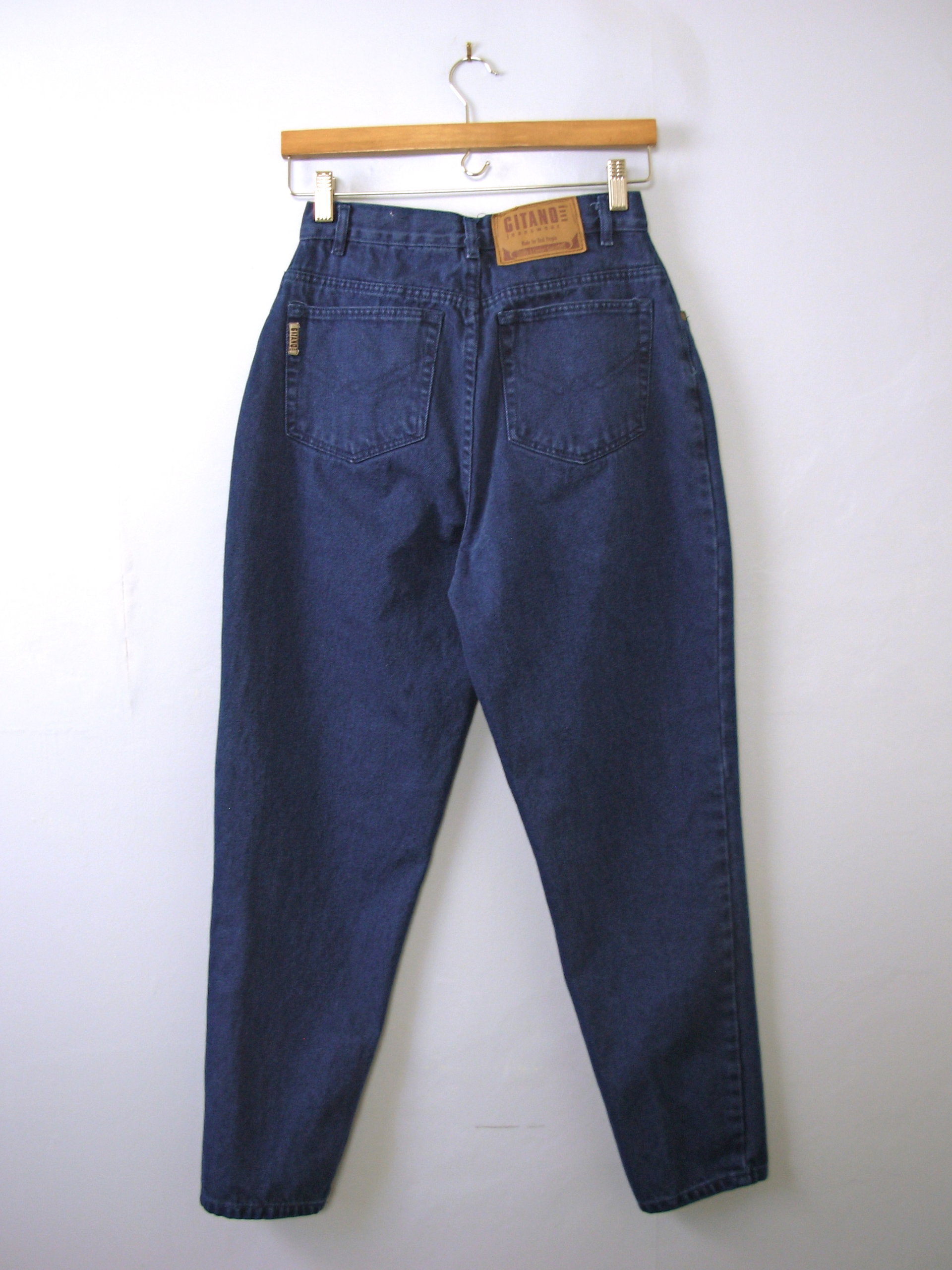 Vintage 80's high waisted jeans, mom jeans, blue denim, tapered leg, size 8 / 6