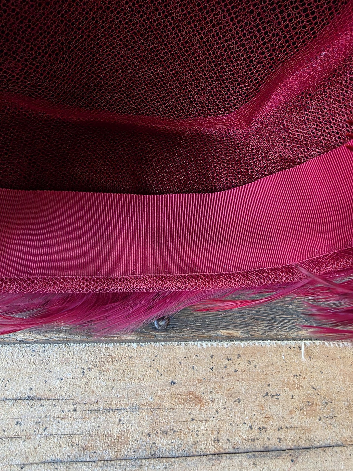 1950 Cecille Lorraine fuchsia pink feather pill box hat