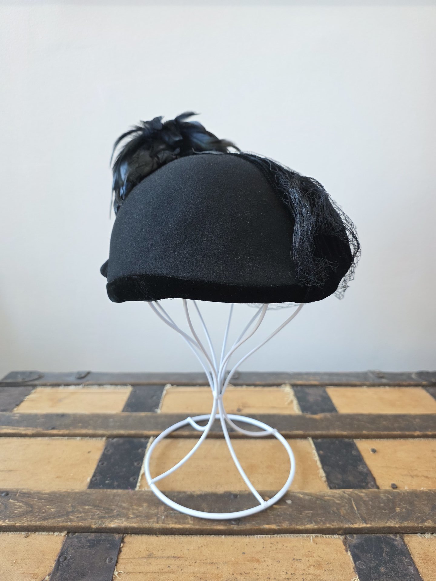 1940 wool and velvet crescent hat with feathers