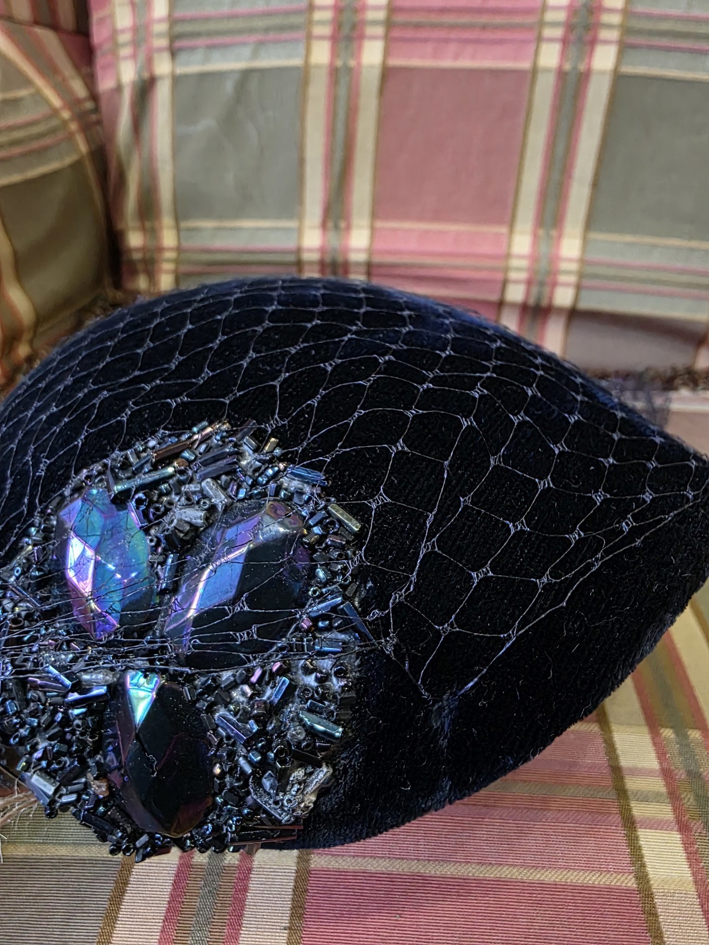 1950 blue velvet crescent fascinator hat