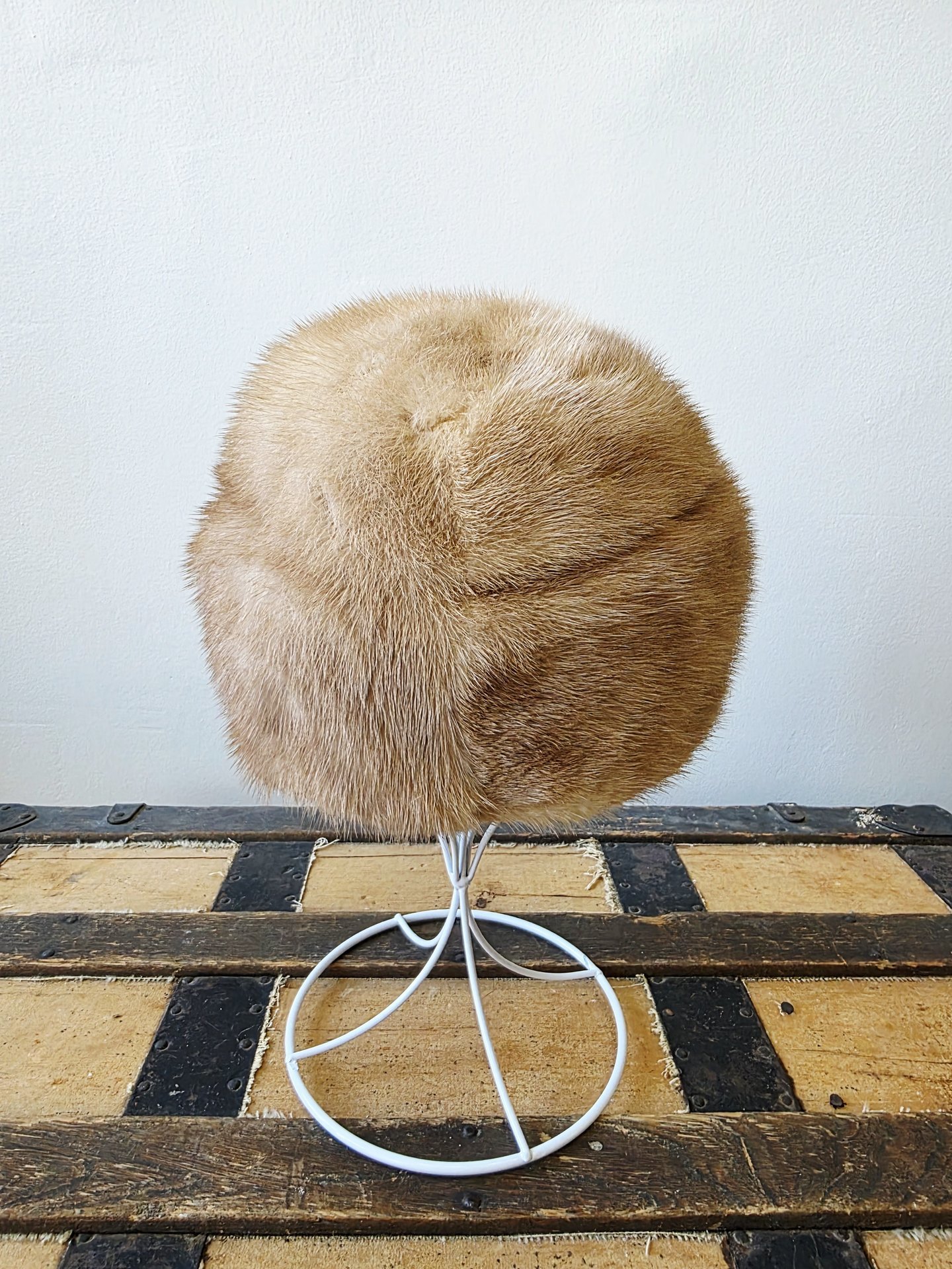 1950 Pogue's of Cincinnati mink fur pill box hat