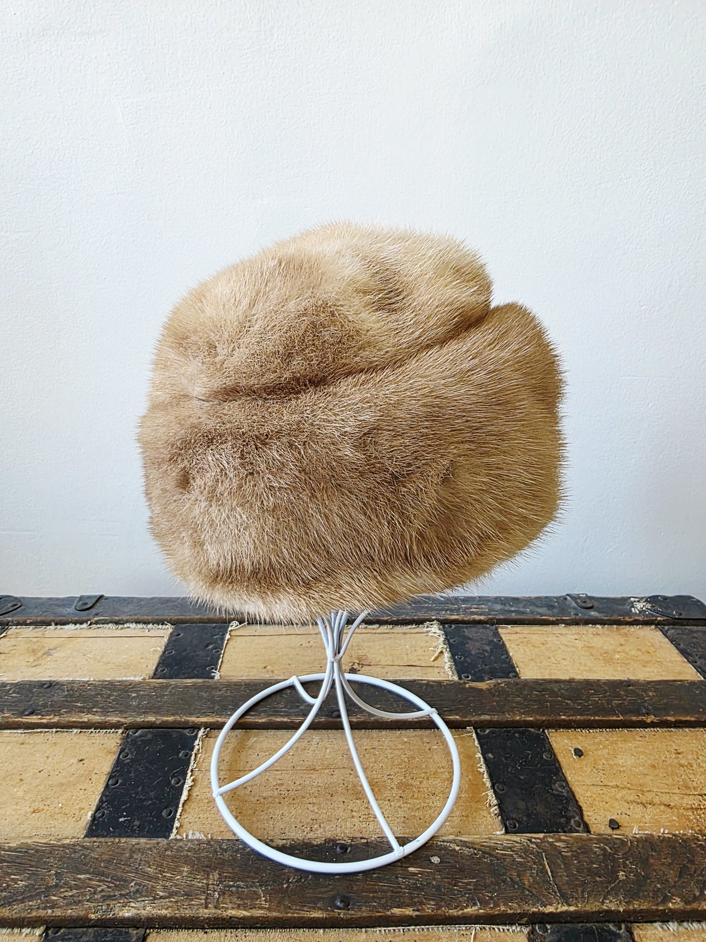 1950 Pogue's of Cincinnati mink fur pill box hat