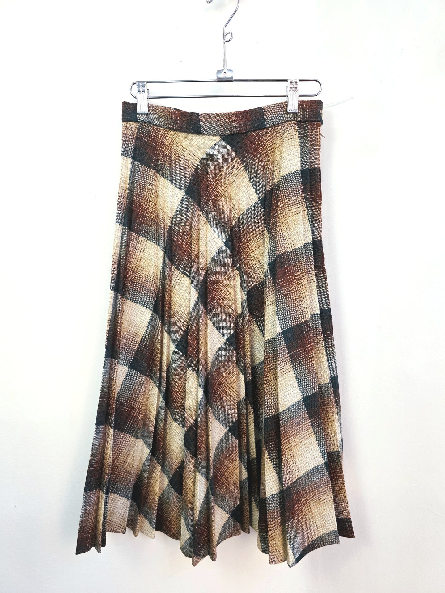 1970 Casual Corner plaid wool pleated skirt, small