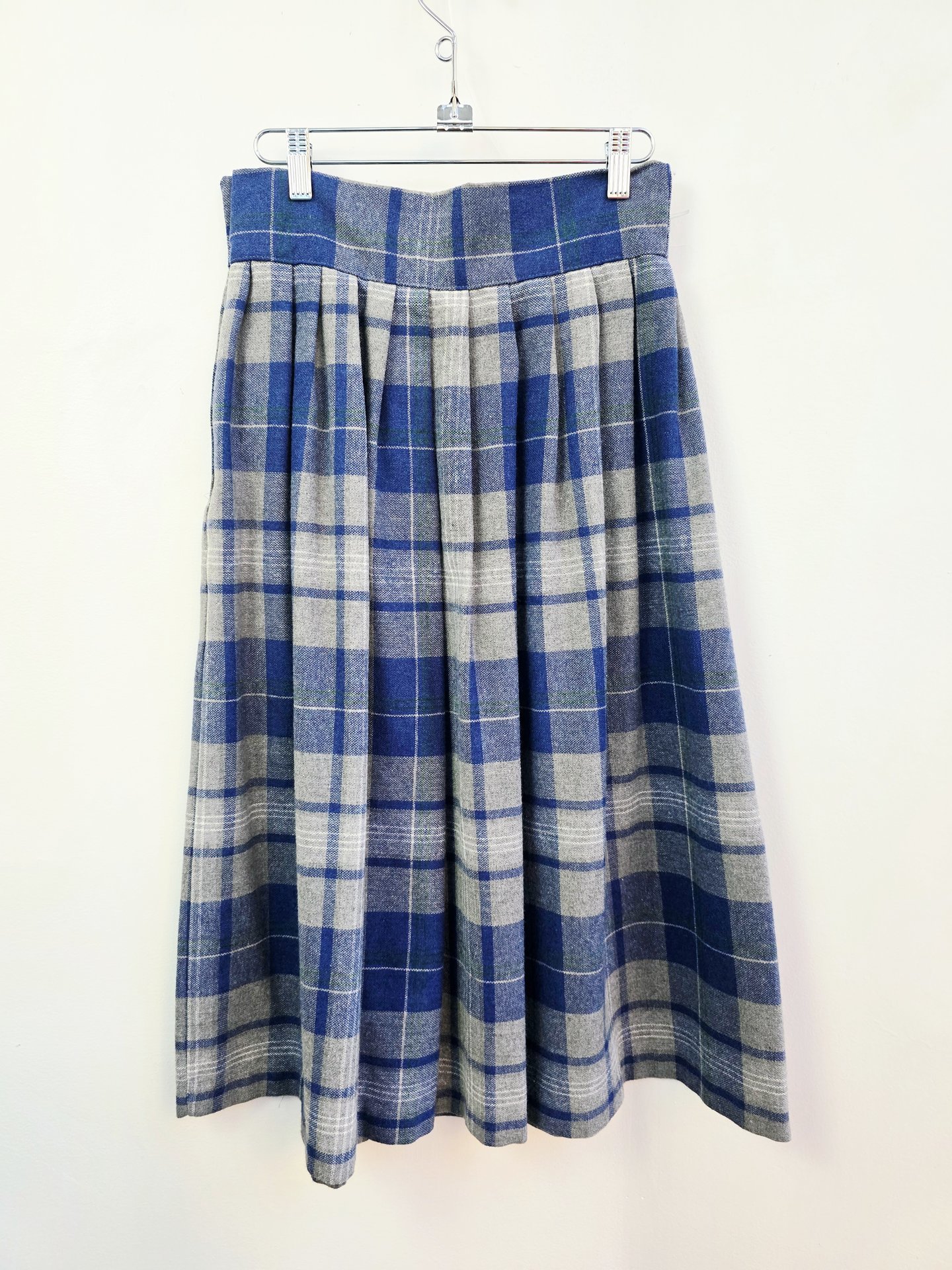 1980 blue plaid wool pleated skirt, small