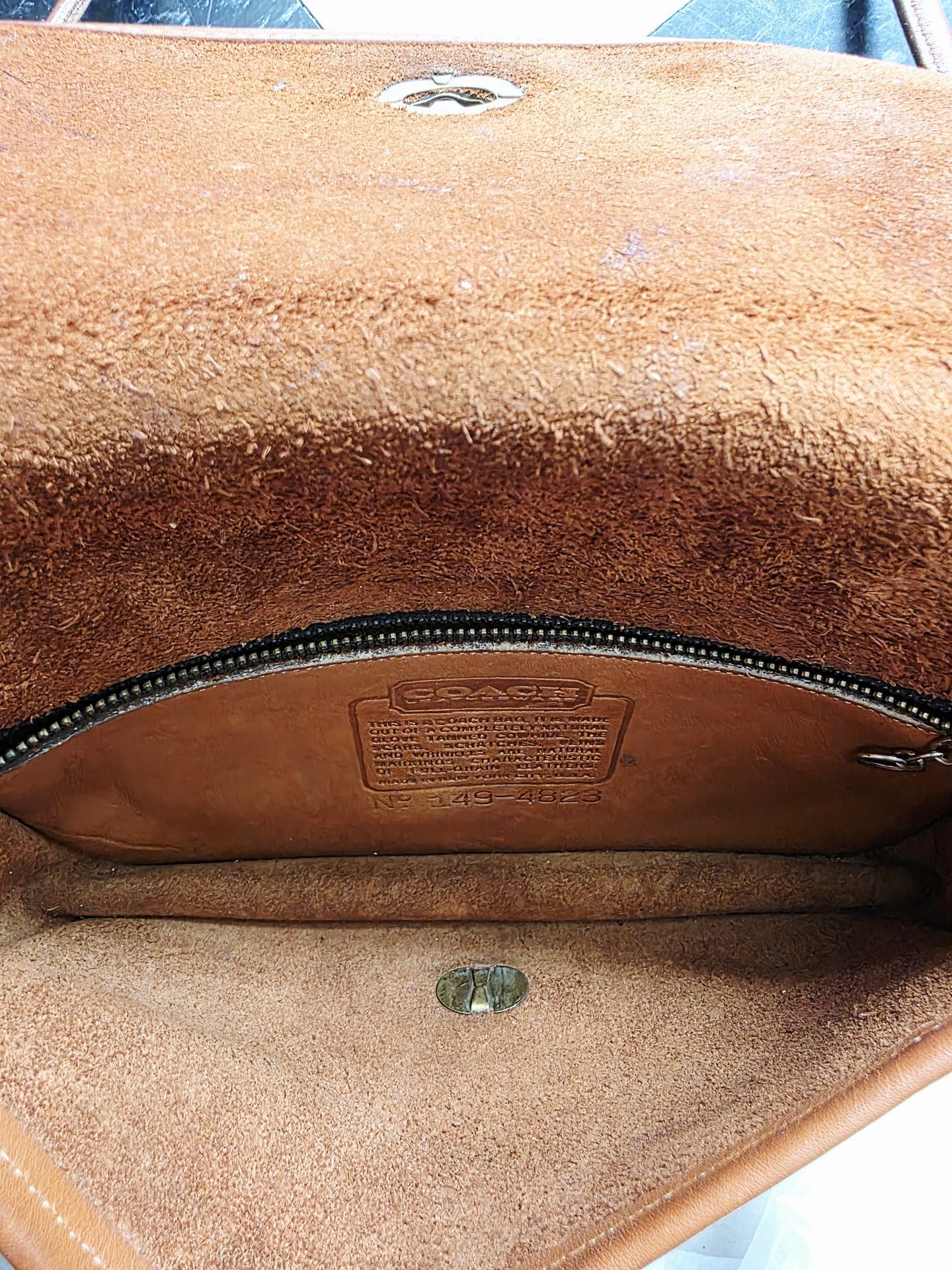1980 COACH Dinky brown leather crossbody bag