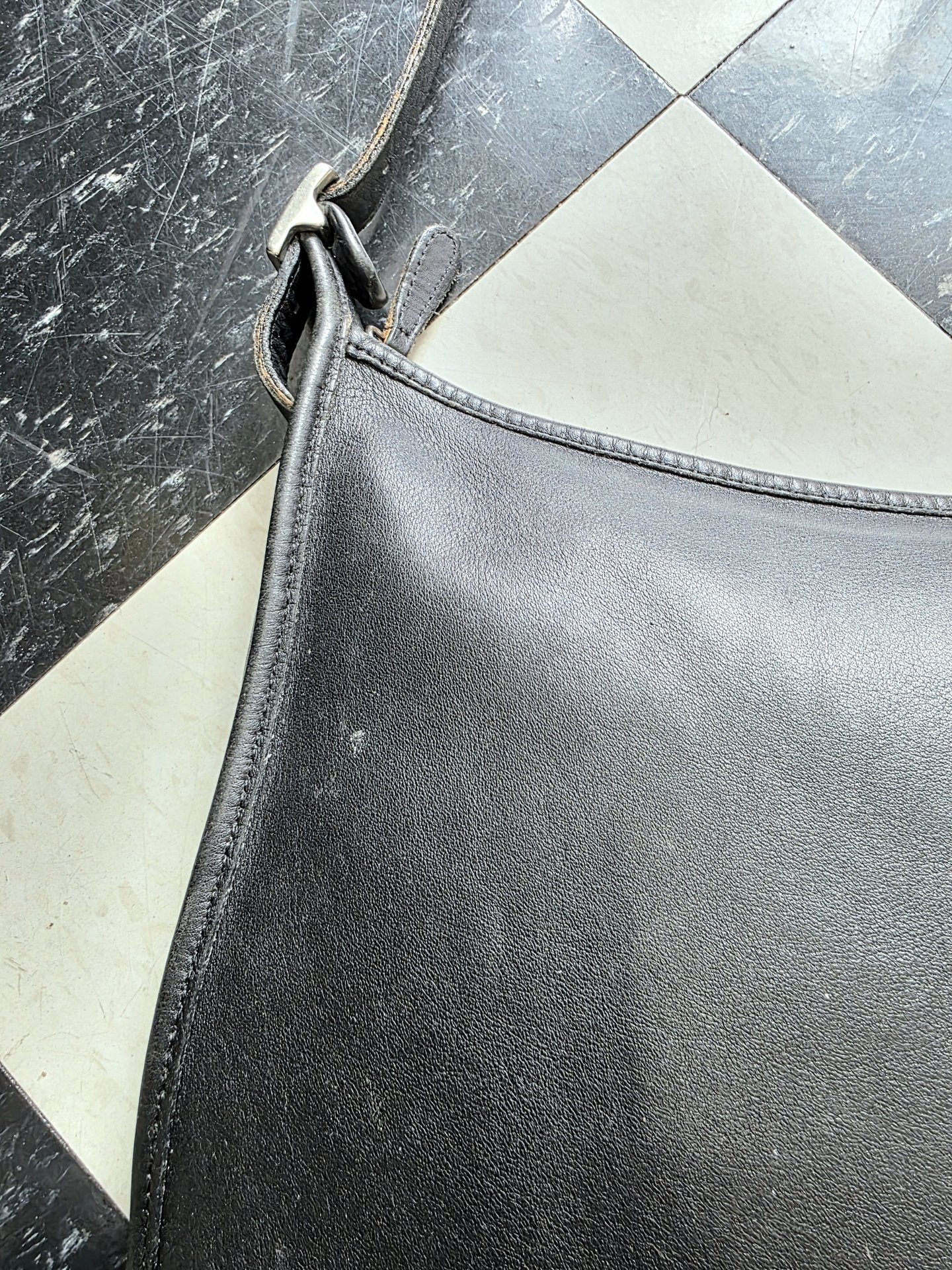 1999 COACH Andrea black leather shoulder bag