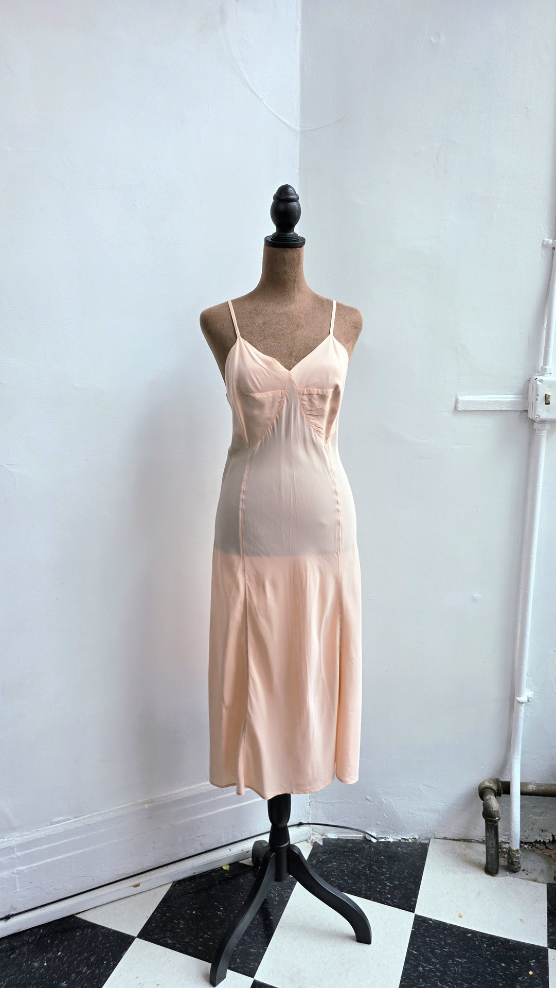 1940 Barbizon "Bryn Fair" pink slip dress, size small