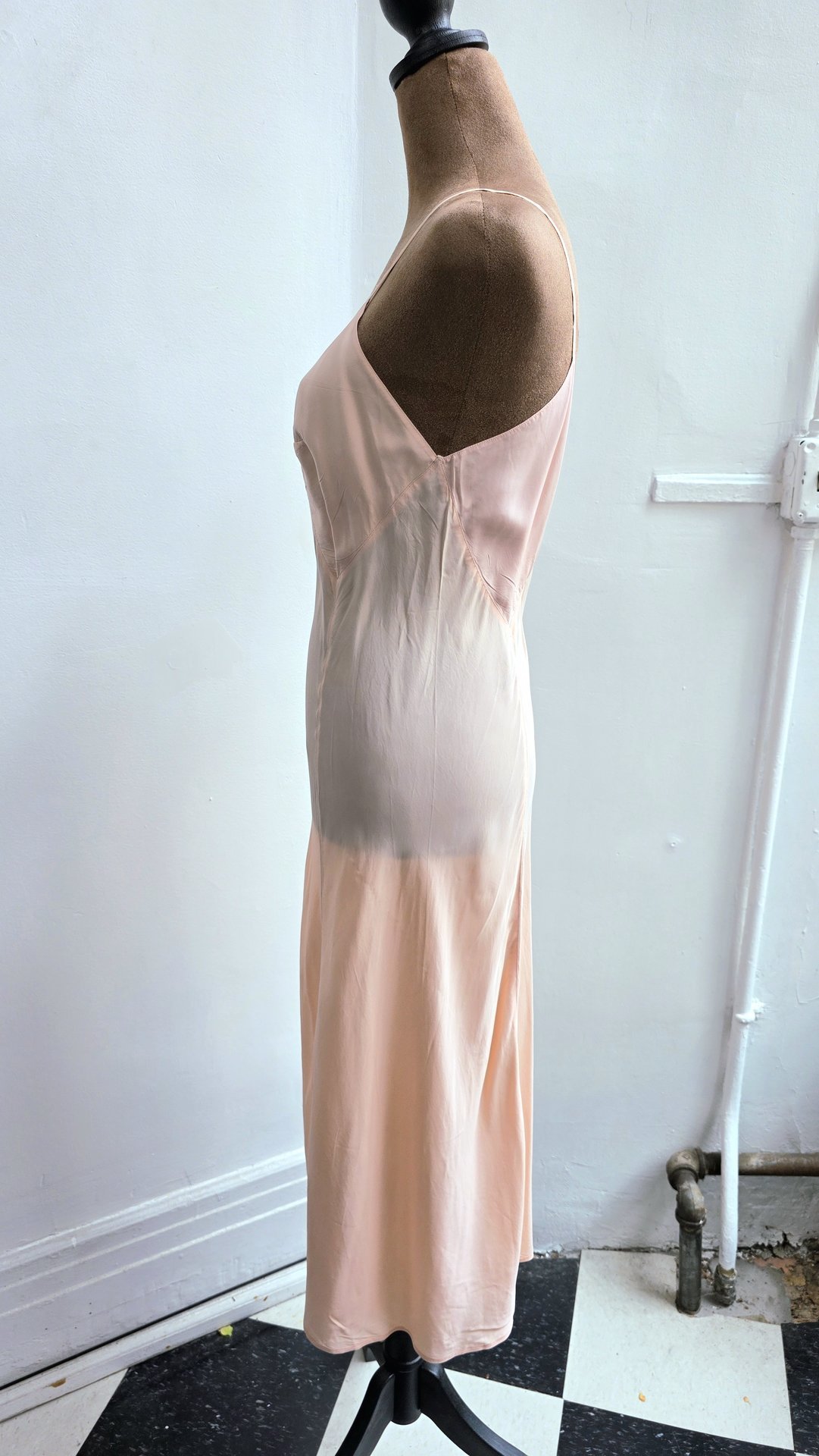 1940 Barbizon "Bryn Fair" pink slip dress, size small