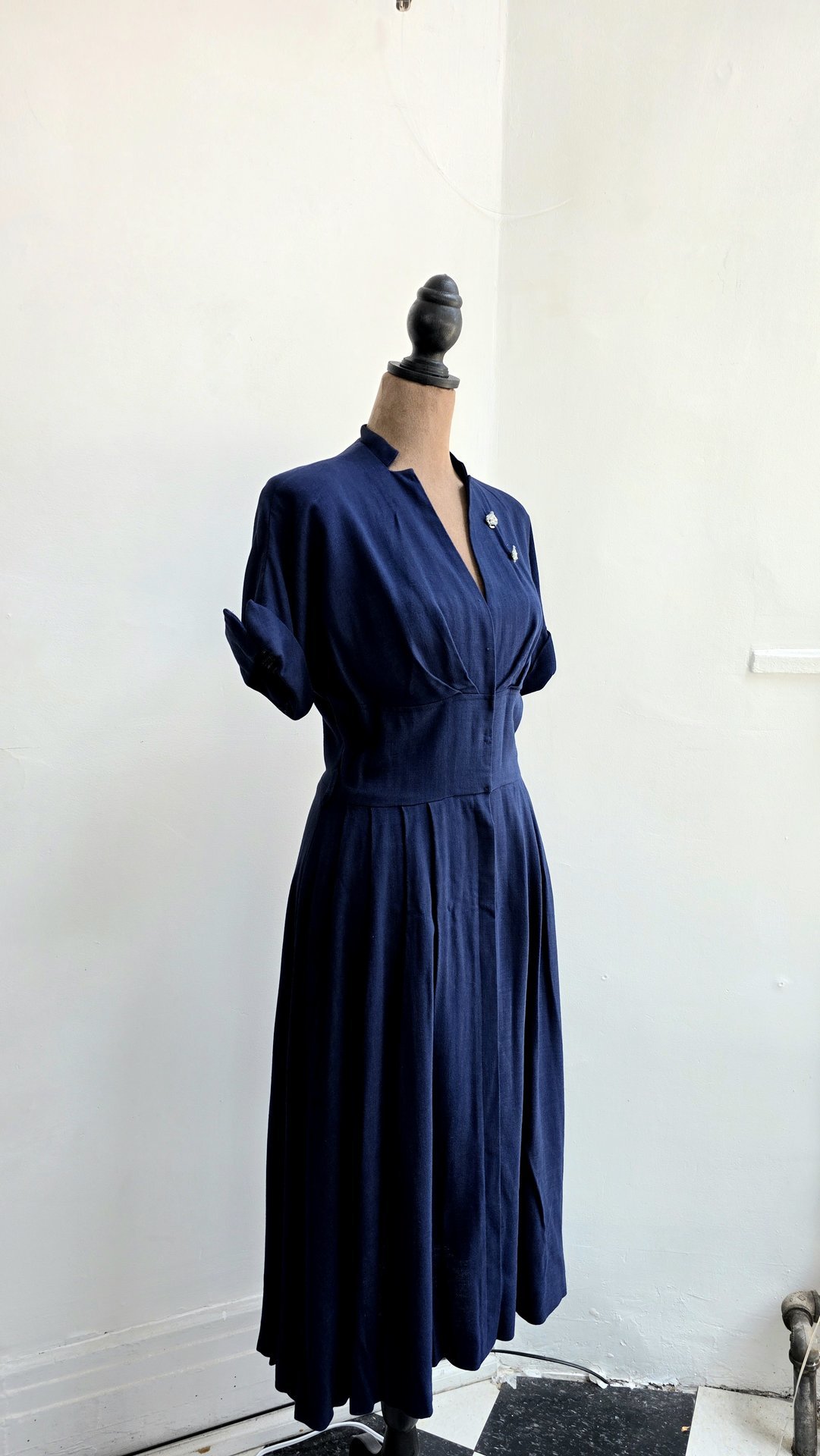 1940 midnight blue dress with pleated skirt, size small