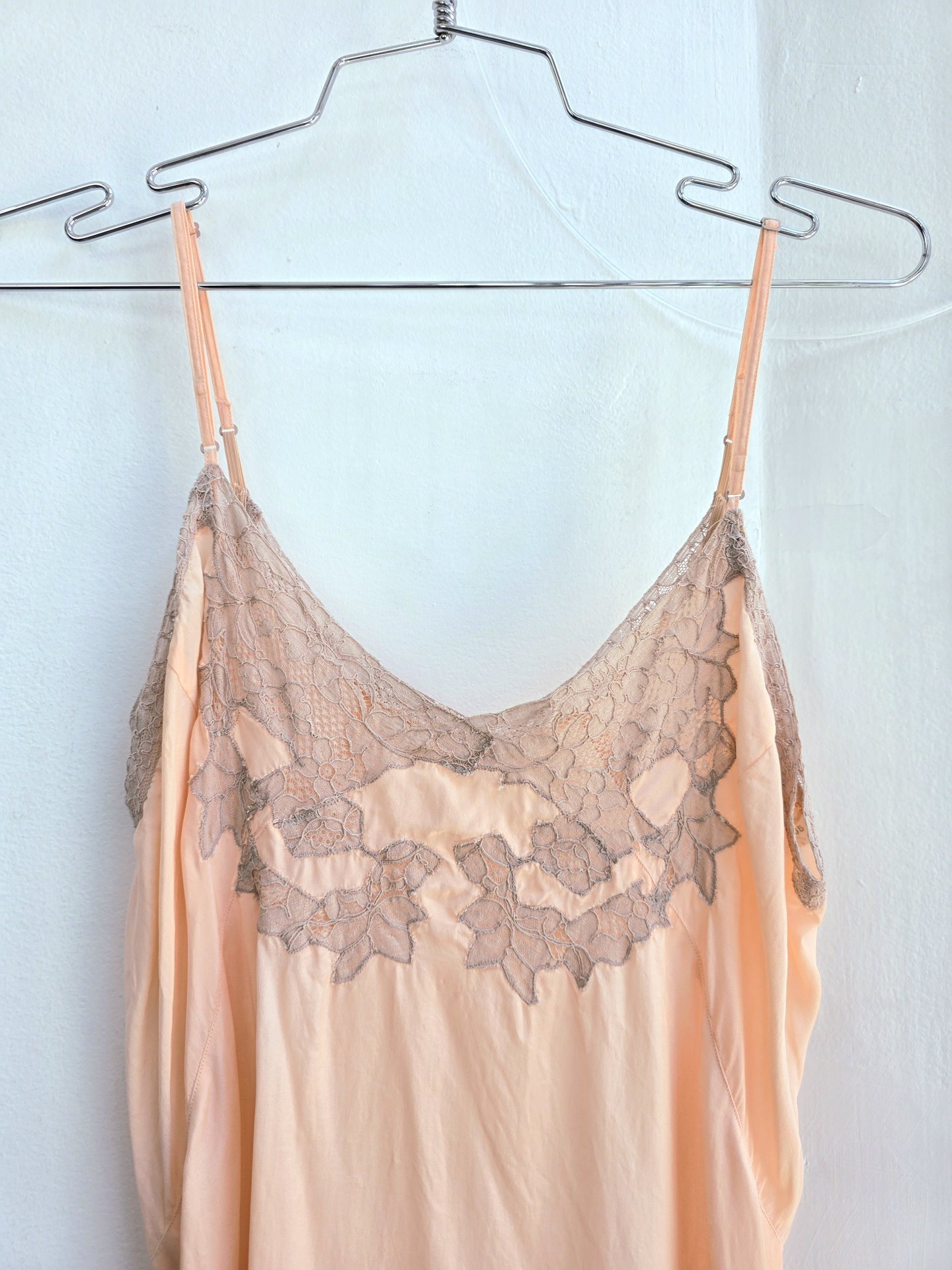 1948 peach slip dress with lace trim, size medium