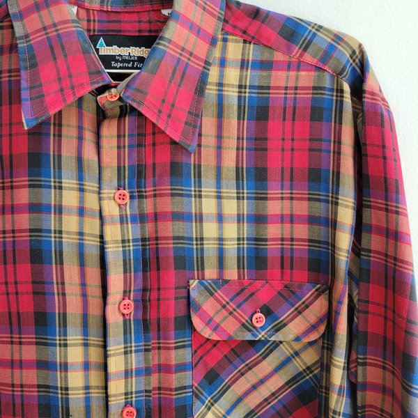 1980 Timber Ridge red plaid button up shirt, medium