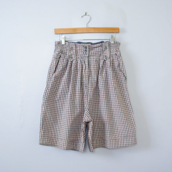 80's distressed plaid high waisted pleated shorts, women's size medium