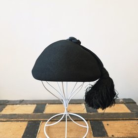 1940 New Cap Henry Pollak black wool beret tilt hat